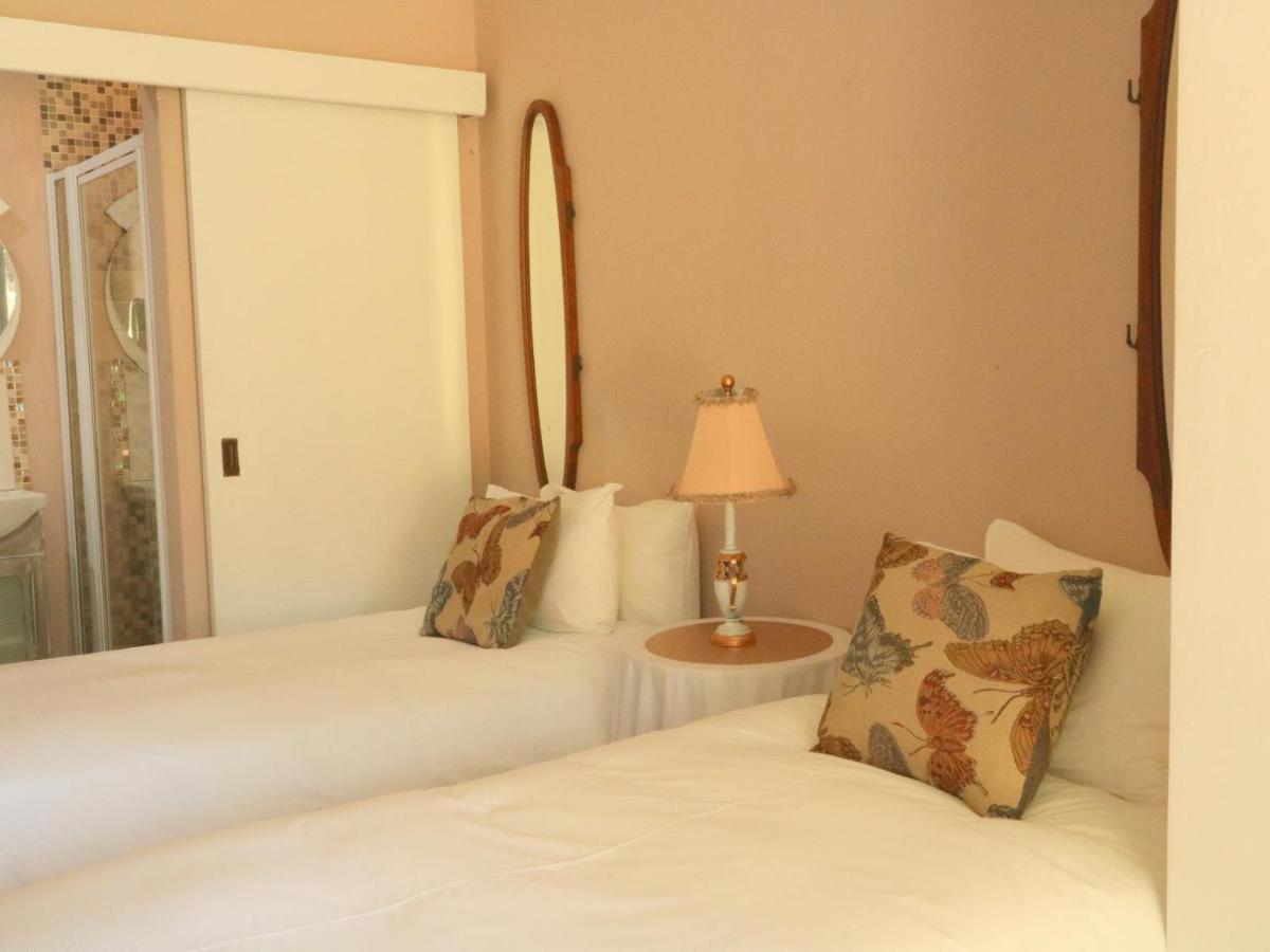The Boston Guest House เบลวิลล์ ห้อง รูปภาพ